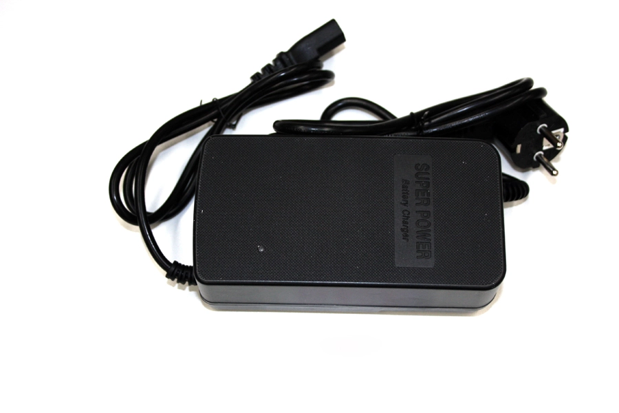 E-MON BLISS SARJ CIHAZI 60V 20AH (DC 73V 2.8A)