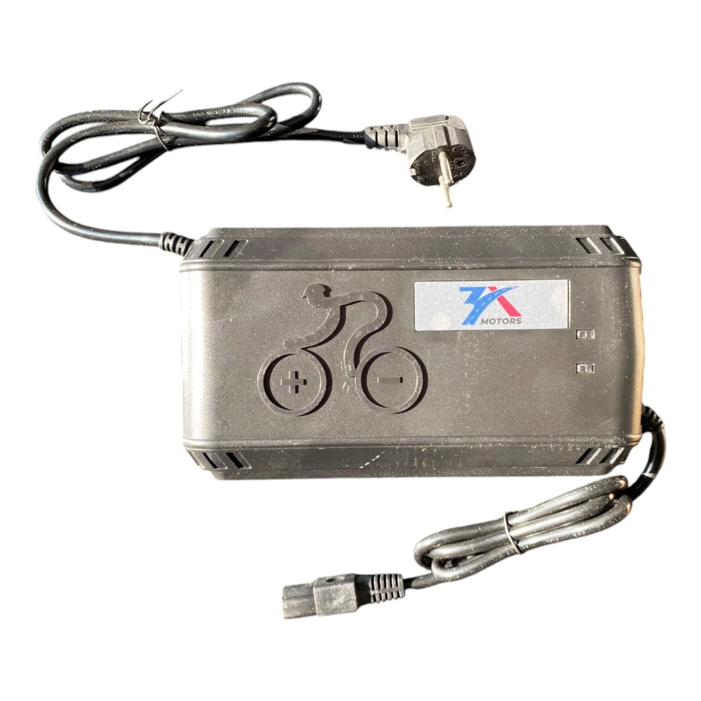 ELEKTRİKLİ BİSİKLET ŞARJ CİHAZI 72V – 80 A NORMAL EKRAN #100735