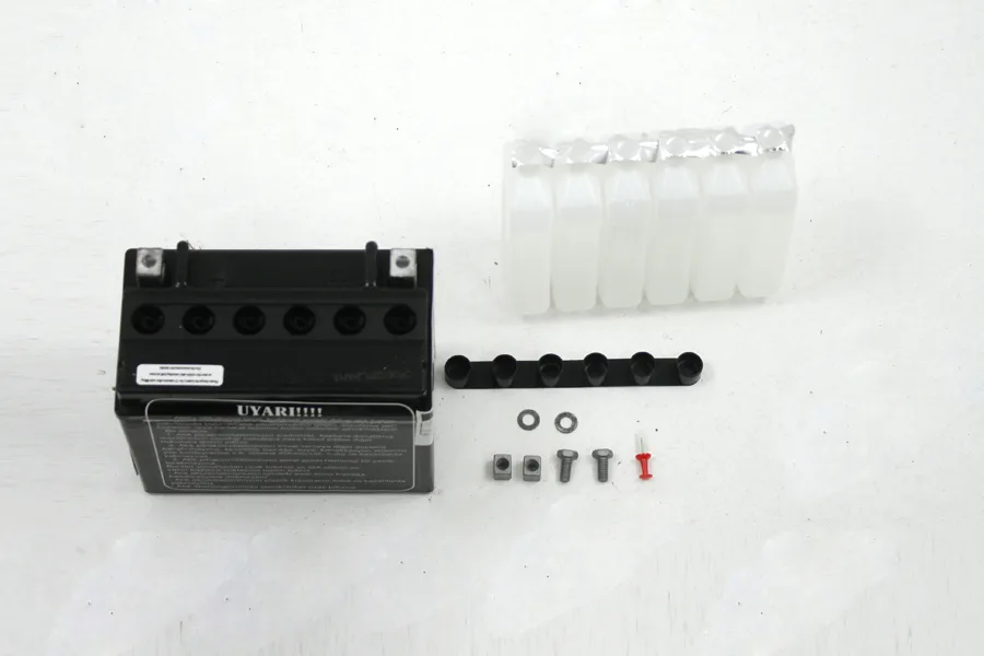 CF MOTO 450NK AKU 12V 10A (147X83X1304KG)