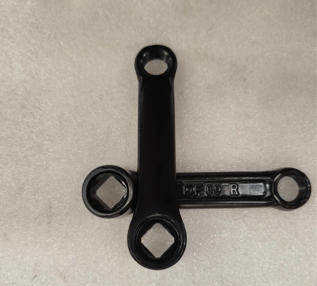 MONDIAL BOMBER PEDAL KOLU