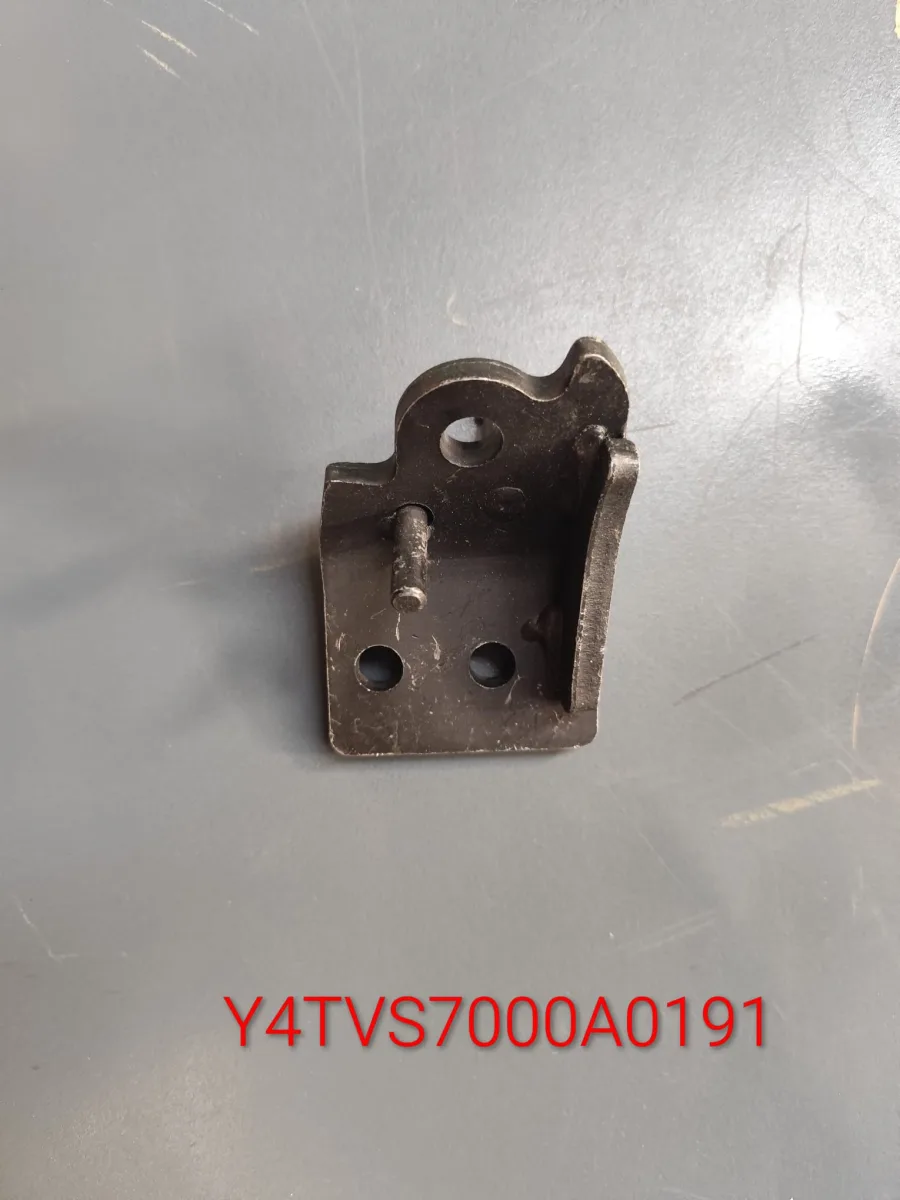 TVS APACHE RTR 200 4V E5+ YAN SEHPA BAGLANTI BRAKETI