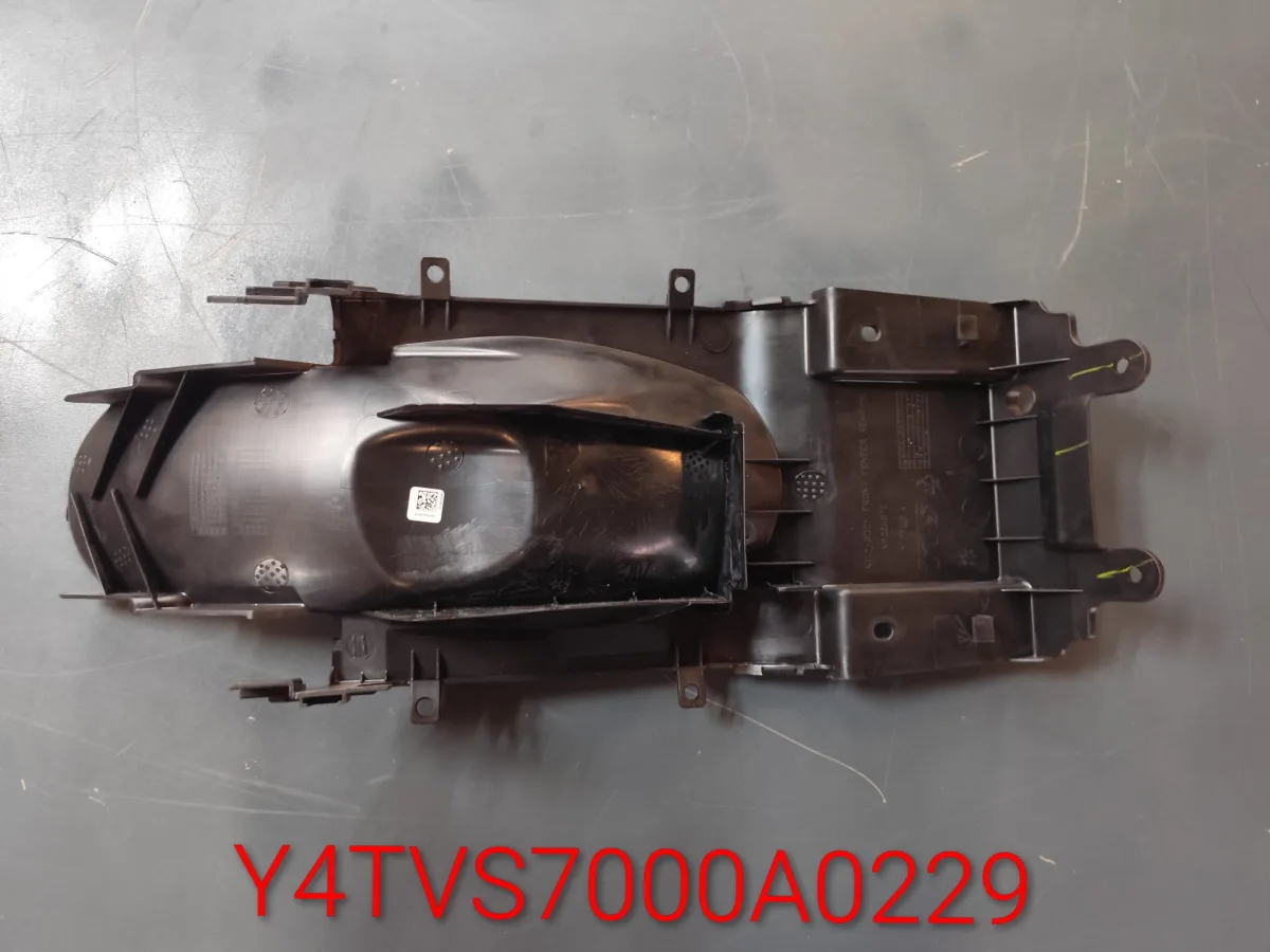 TVS APACHE RTR 200 4V E5+ ARKA CAMURLUK