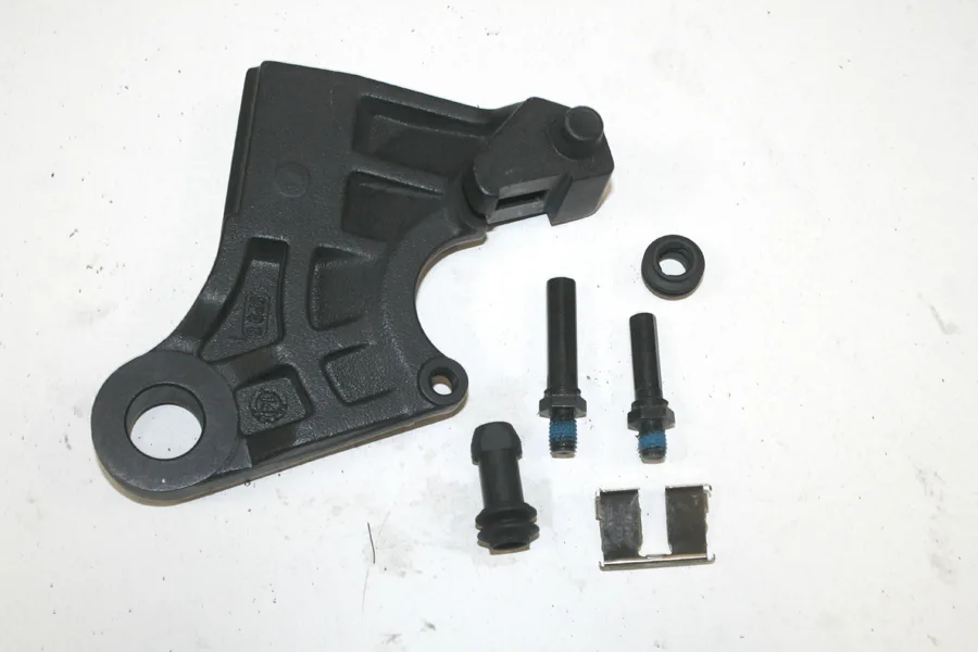 CFMOTO CF MT 650 ARKA FREN KALIPER BRAKETI