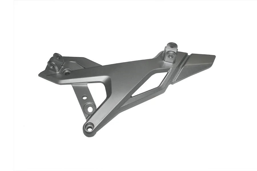 CFMOTO CF MT 650 BASAMAK BRAKETI SAG