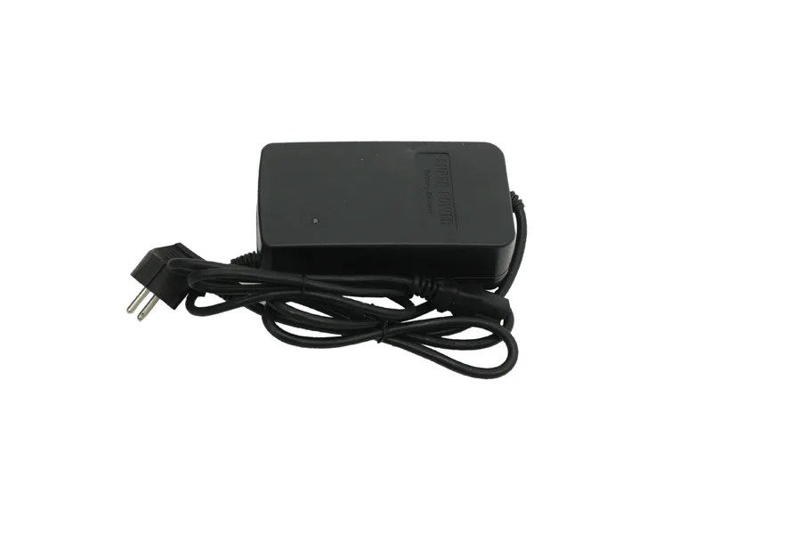 E-MON JOY SARJ CIHAZI 48V 20AH (DC 59V 3A)