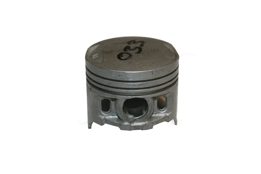 MONDIAL 100 MFH _15 PISTON (2015)