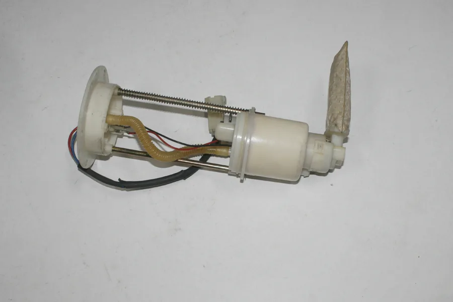 MONDIAL 250 JETMAX BENZIN POMPASI